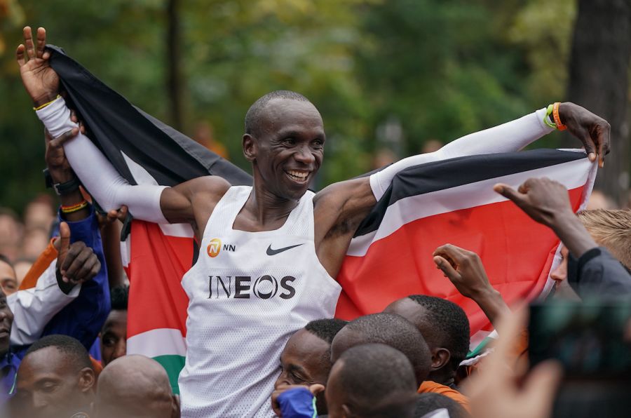 İki Saatin Altında Maraton&nbsp;Koşuldu